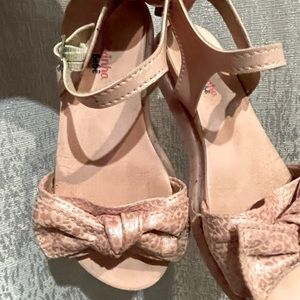 Cute Girls Sandals Pink 🌸